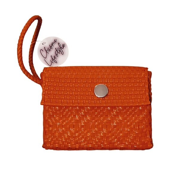 NEW Chisme Lifestyle Handwoven Recycled Plastic Wristlet‎ Sustainable Handbag - Picture 1 of 7